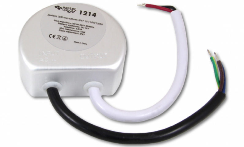masterLED 10 W-os vízálló tápegység, 0.83 Amper, 12V DC kör alakú masterLED 10 W-os vízálló tápegység, 0.83 Amper, 12V DC kör alakú