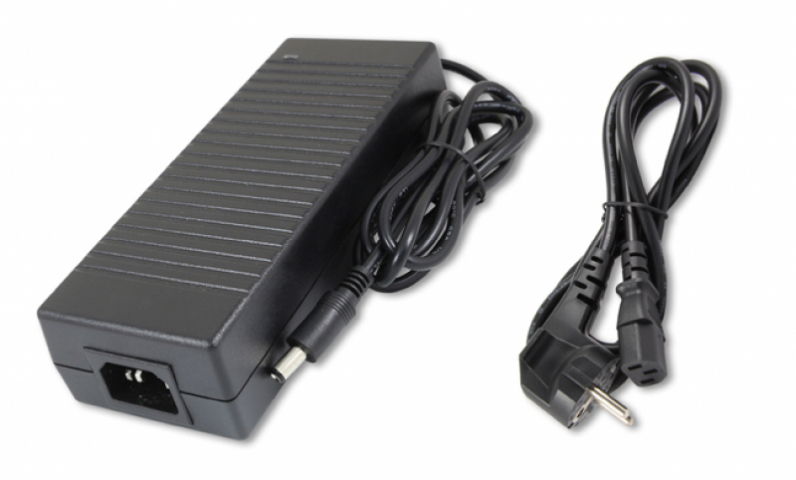 Masterled 120 W-os beltéri tápegység, 10 Amper, 12 VDC Masterled 120 W-os beltéri tápegység, 10 Amper, 12 VDC