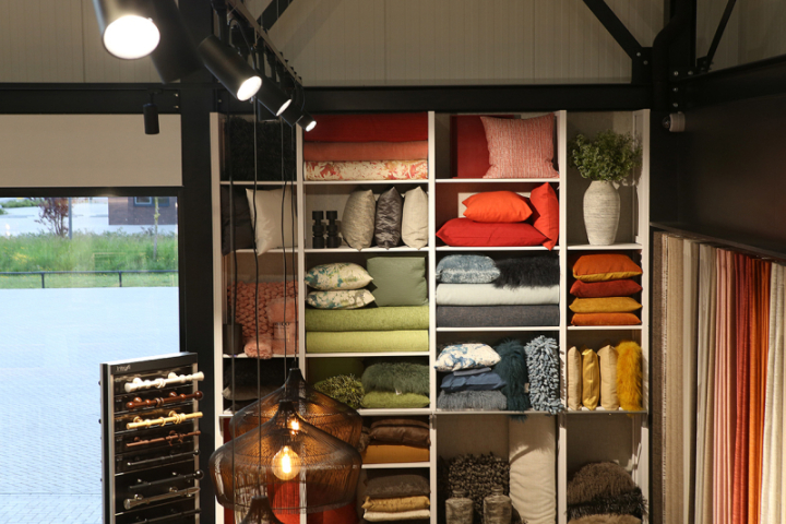 MasterLED Abi fekete sínre szerelhető lámpa, GU10-es foglalattal