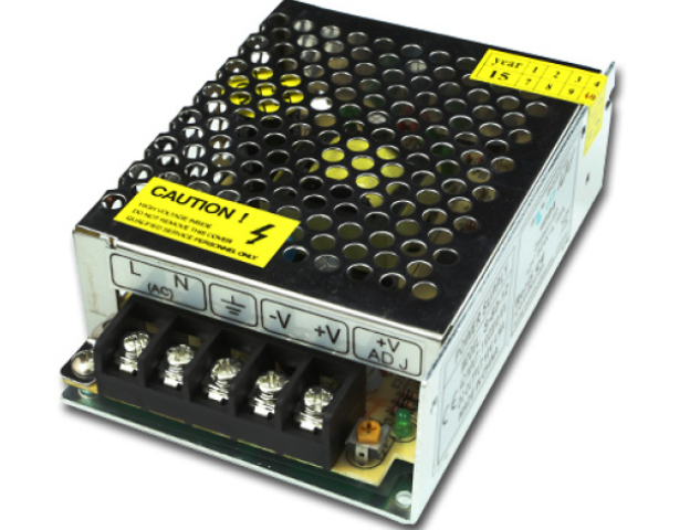 MasterLED 50 W-os beltéri tápegység, 4,16 Amper, 12V DC MasterLED 50 W-os beltéri tápegység, 4,16 Amper, 12V DC