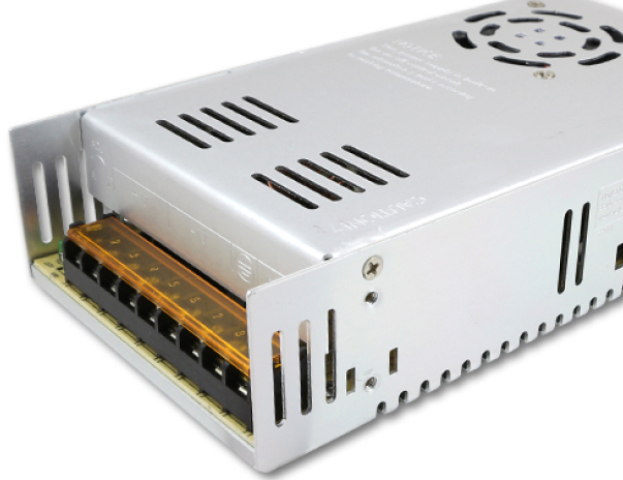 MasterLED 350 W-os beltéri tápegység, 29,16 Amper, 12V DC MasterLED 350 W-os beltéri tápegység, 29,16 Amper, 12V DC