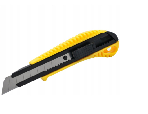 Crownman Tapétavágó Rugós 18x100 mm 